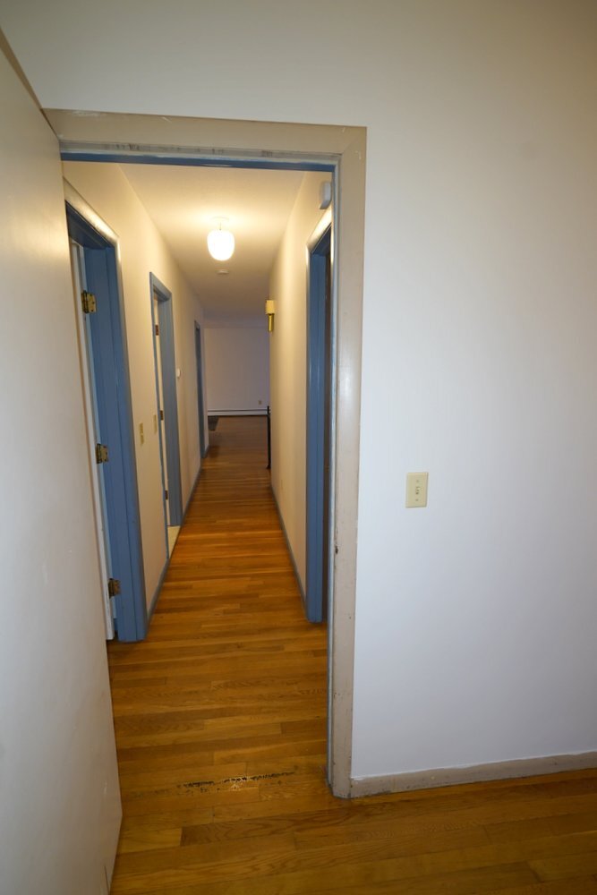 Hallway - 208 Grove St