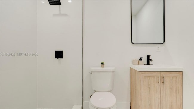 Building Photo - 2736 NW 21st Ave