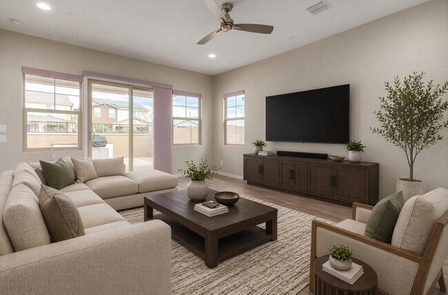 Building Photo - 2082 E Lantana Dr