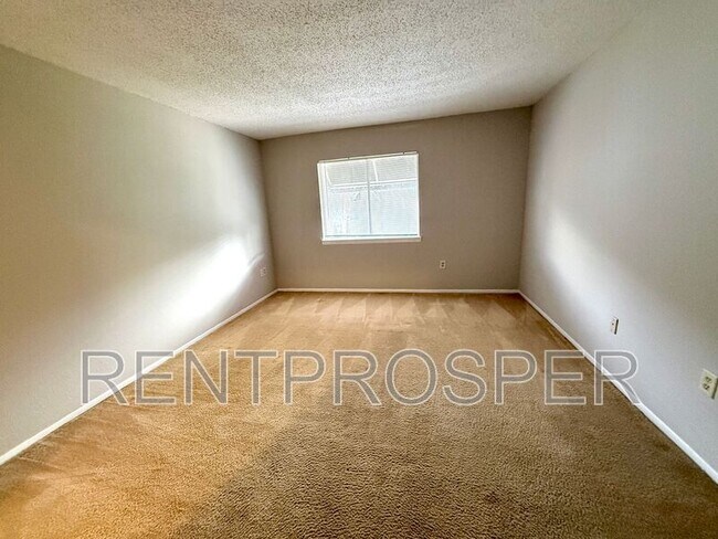 Building Photo - 4153 S Semoran Blvd