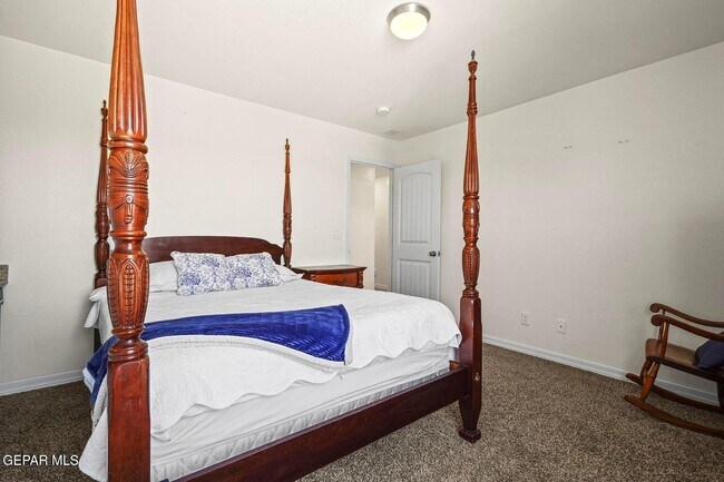 Building Photo - 14849 Sam Garcia Ave