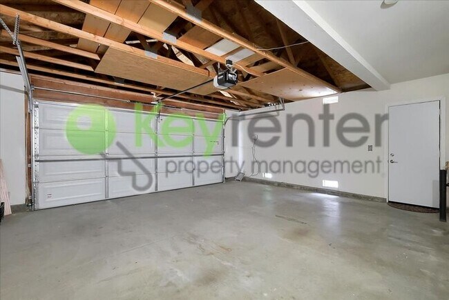 Building Photo - 1936 Hillock Ct