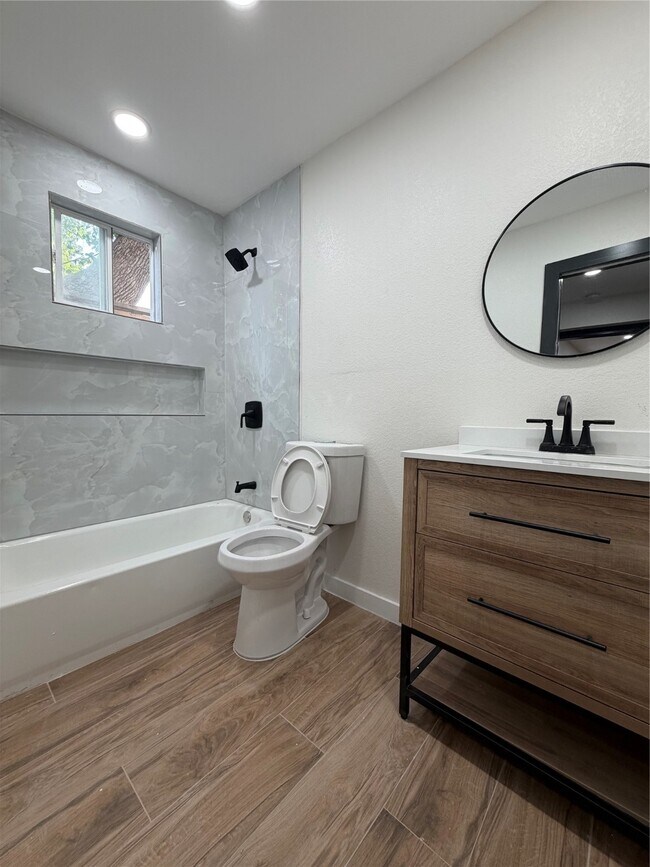 Building Photo - 4607 Billingsley St