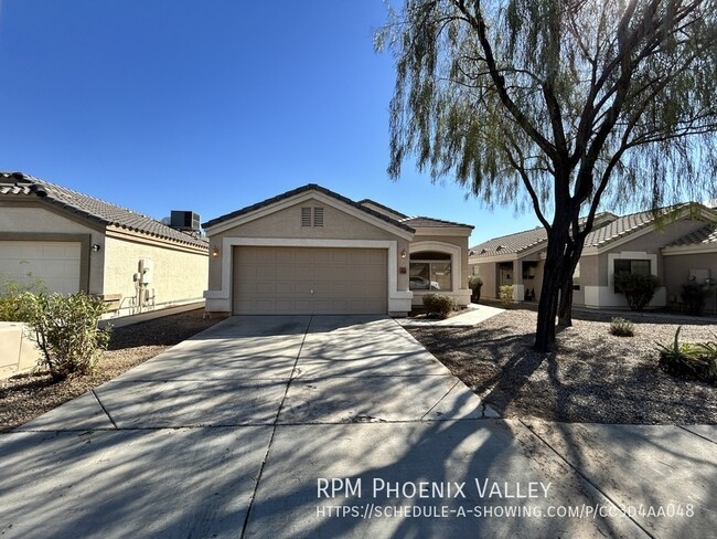 Primary Photo - 3/2 El Mirage Home W/ Custom Tan Paint Thr...