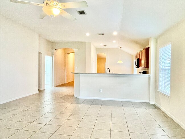 Building Photo - 910 Pickett Hill Ln