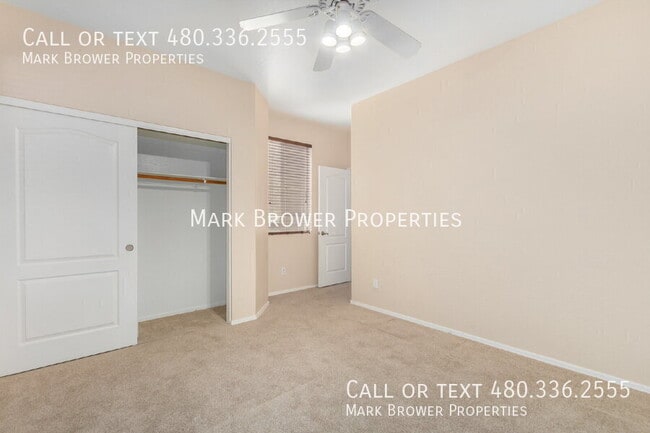 Building Photo - 4326 E Melinda Ln