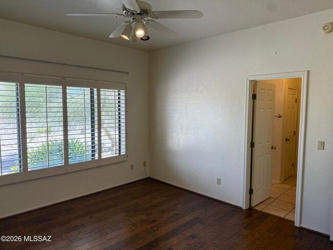 Building Photo - 6141 N Paseo Zaldivar
