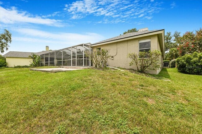 Building Photo - 816 Sandringham Ln