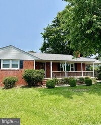 Building Photo - 125 Hillcrest Dr