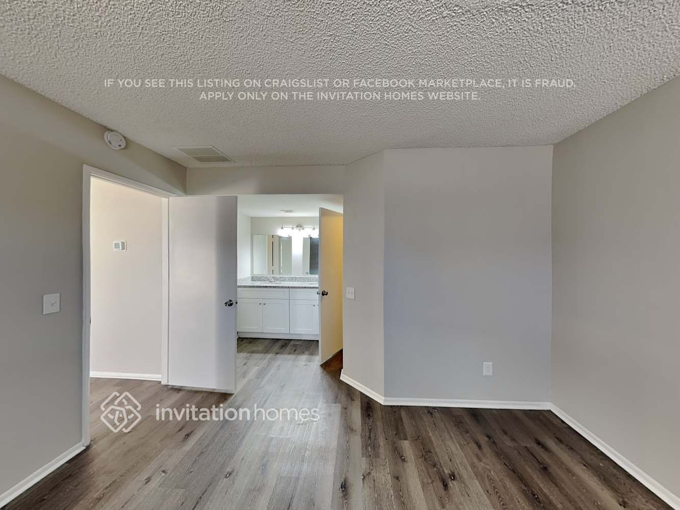 Building Photo - 3239 W Tonopah Dr