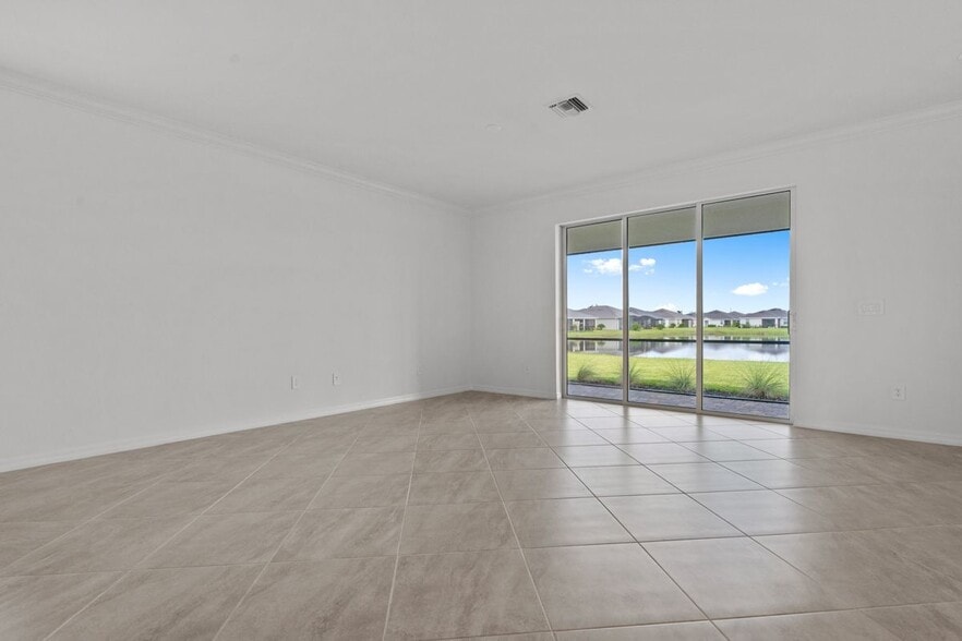 Building Photo - 4363 Lemongrass Dr