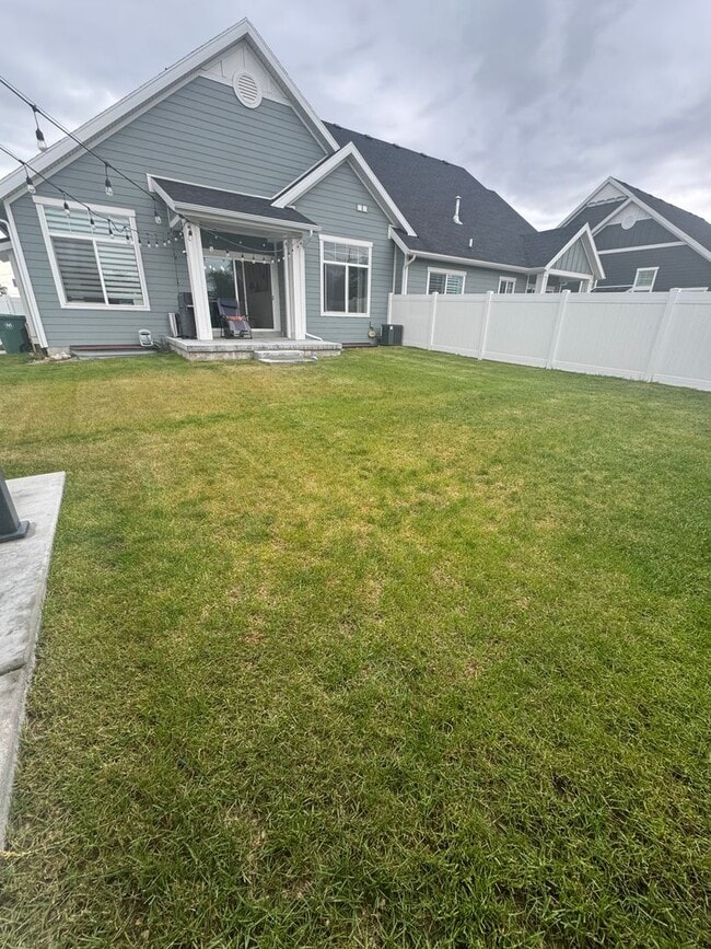 Building Photo - 564 Fashion Creek Ct
