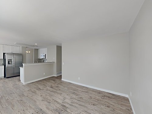 Building Photo - 6143 Oakwood Blvd