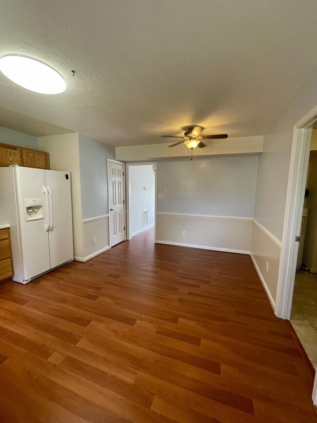 Building Photo - 1069 Blue Ridge View Cir