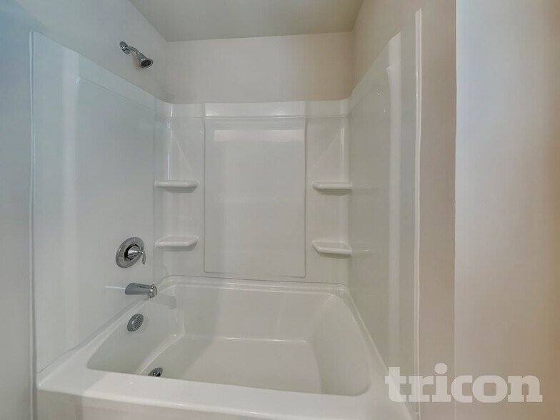 Building Photo - 112 Fennec Dr