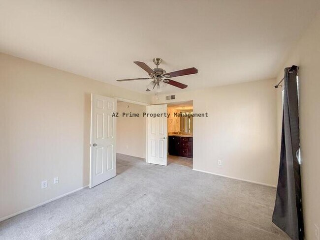 Building Photo - 9345 N 92nd St