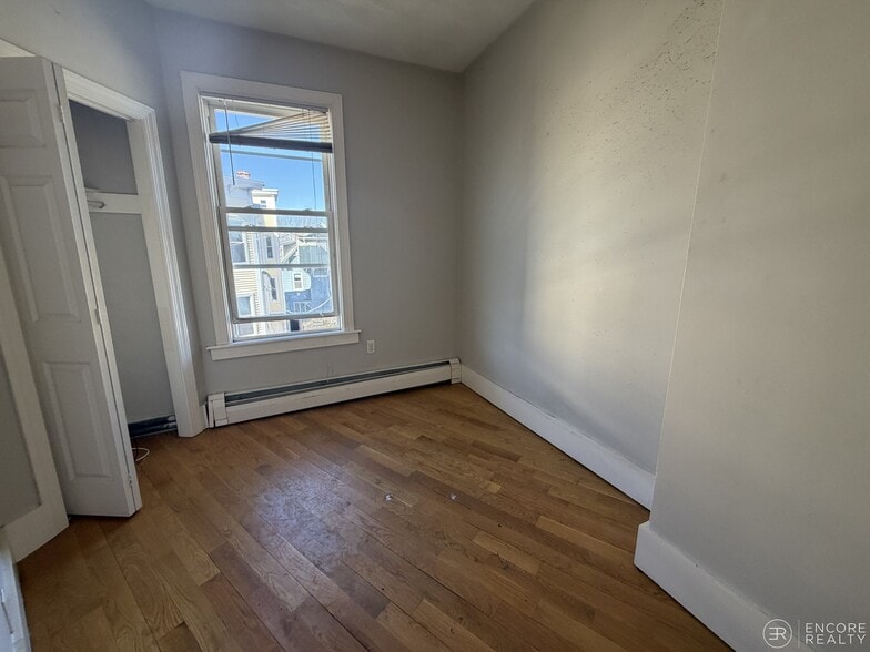 Building Photo - 33 Portsmouth St