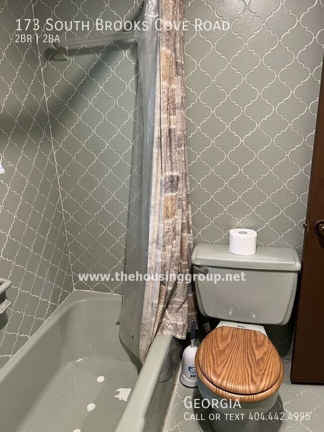 Building Photo - 173 S Brooks Cove Rd