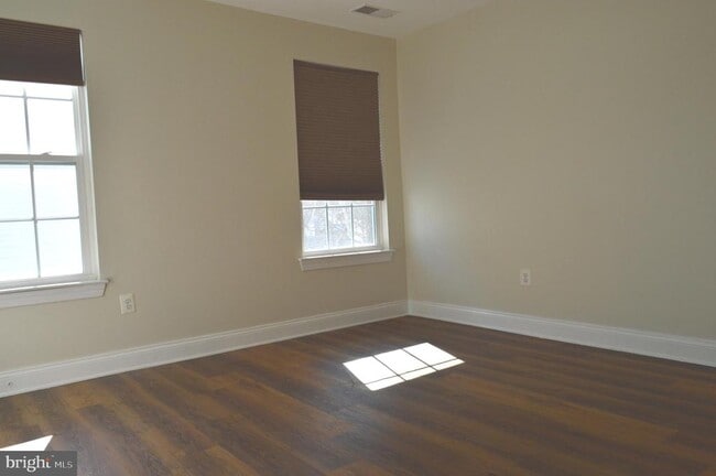 Building Photo - 4967 Windpower Way