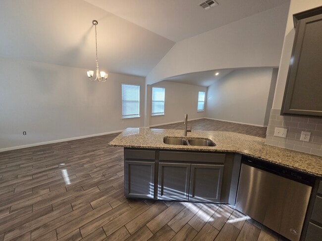 Building Photo - 129 Walkup Ln