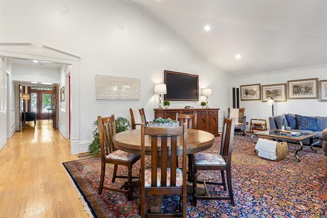 Building Photo - 4125 Junius St