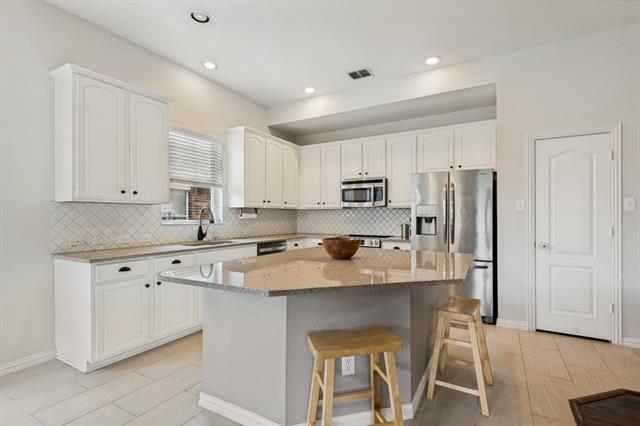 Building Photo - 314 Blackhaw Dr
