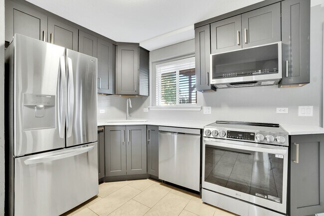 Building Photo - 8973 Mccoy Pl