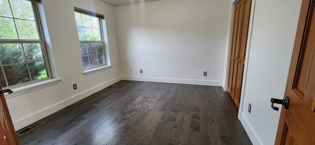 Building Photo - 8105 Alamosa Ln
