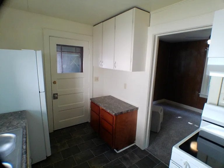 Building Photo - 1614 Floral Ave