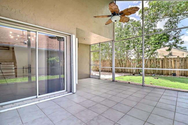 Building Photo - 9401 Aegean Dr