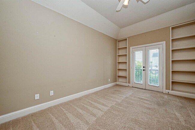 Building Photo - 5322 Petty St