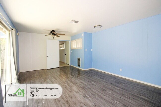 Building Photo - 686 Coronado St