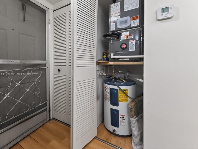 Building Photo - 10409 NW 11th St