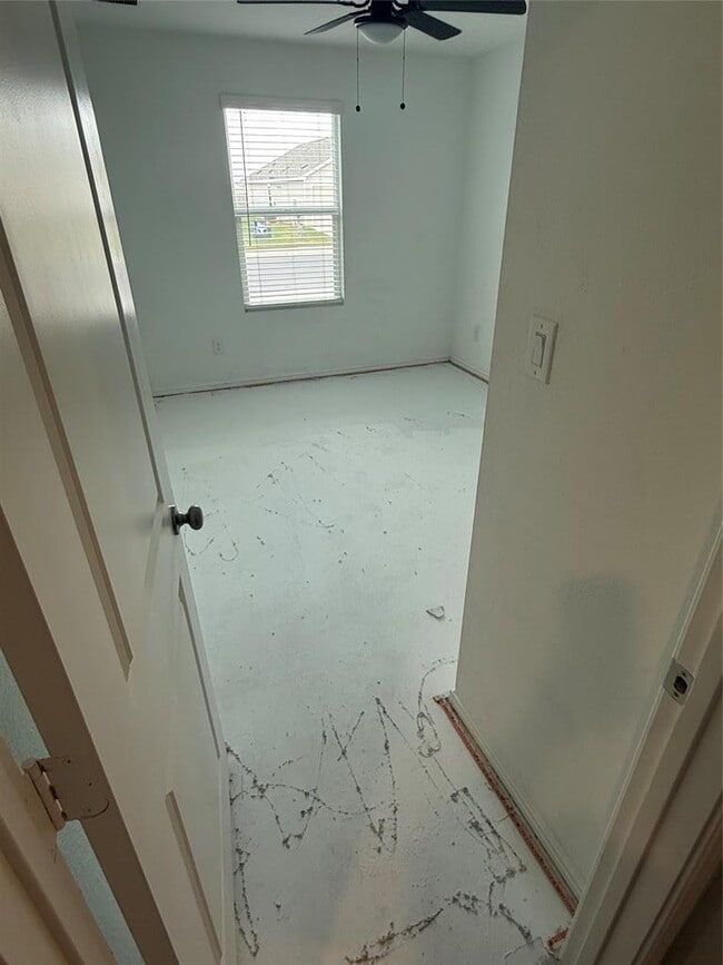 Building Photo - 2324 Dust Devil Dr