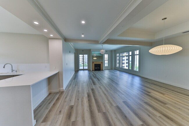 Building Photo - 400 Kelly Plantation Dr
