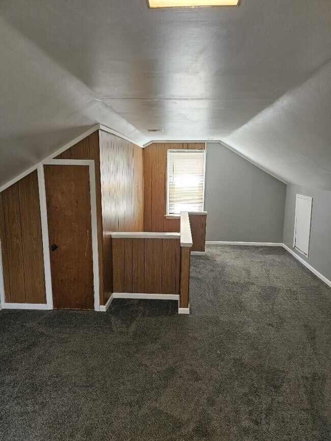 Building Photo - 6156 Lodewyck St