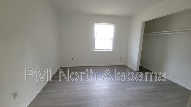 Building Photo - 4916 Cotton Row NW