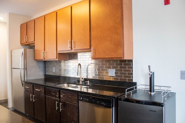 Interior Photo - 309 E. John