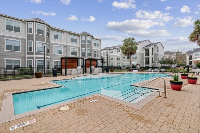 Building Photo - 9494 Humble Westfield Rd