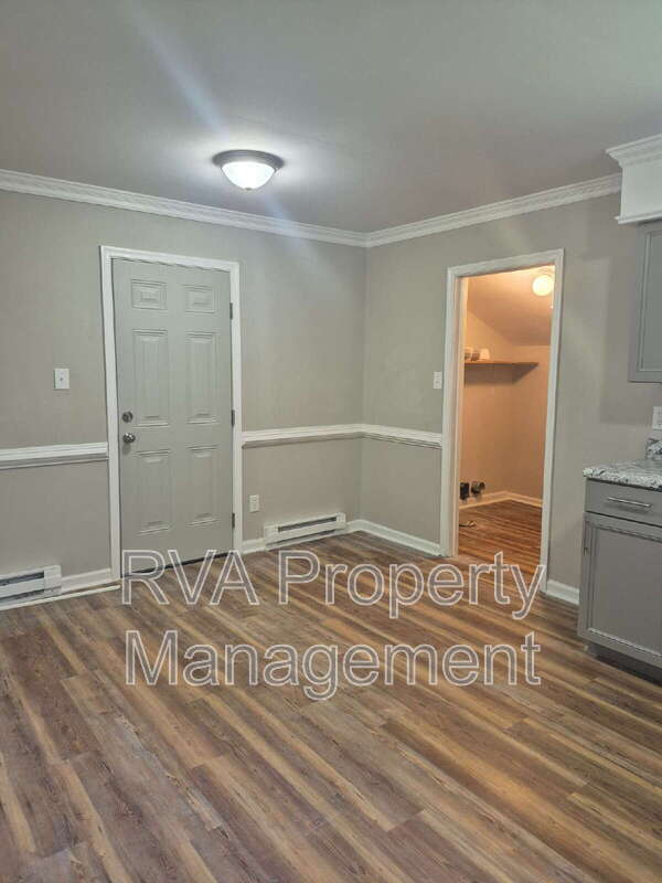 Building Photo - 507 S 18th Ave