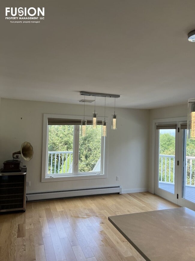 Building Photo - Beautiful Mountain Crest Home for Rent in Williston, Vermont