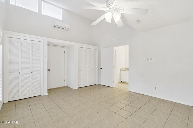 Building Photo - 1742 Pico Alto Dr