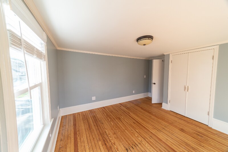 Building Photo - 56 Greenwood Ave