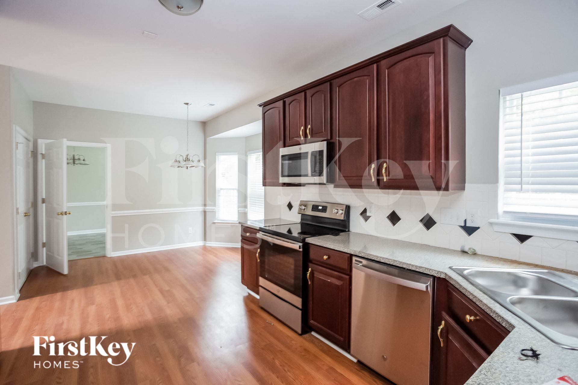 Building Photo - 10311 Fairbourne Ct