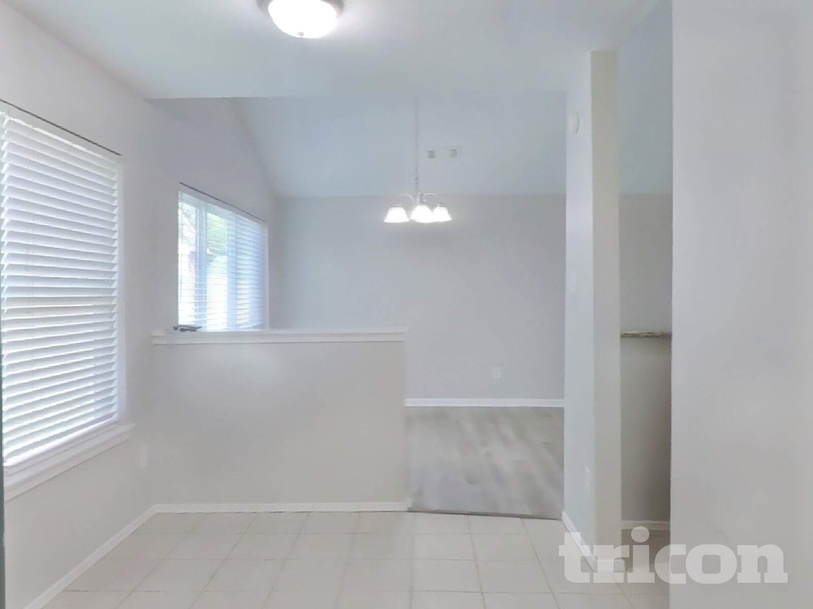 Building Photo - 7318 Foxway Ln