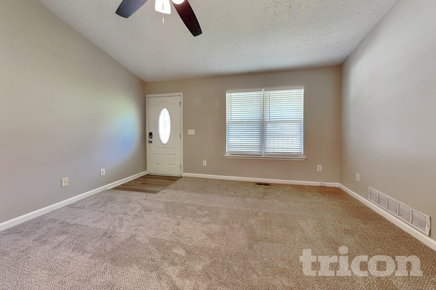 Building Photo - 51 Colby Ct