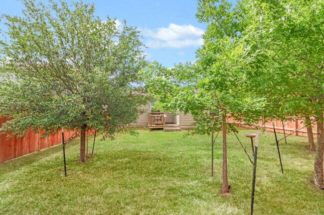 Building Photo - 15327 Shortwing