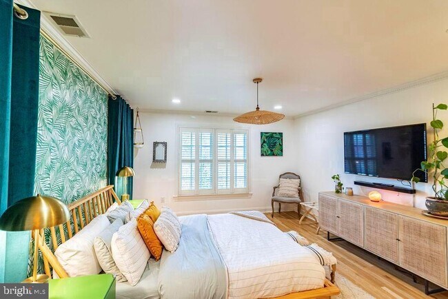 Building Photo - 14932 Alpine Bay Loop
