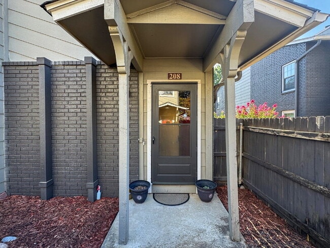 Primary Photo - 9005 S Delaware Ave