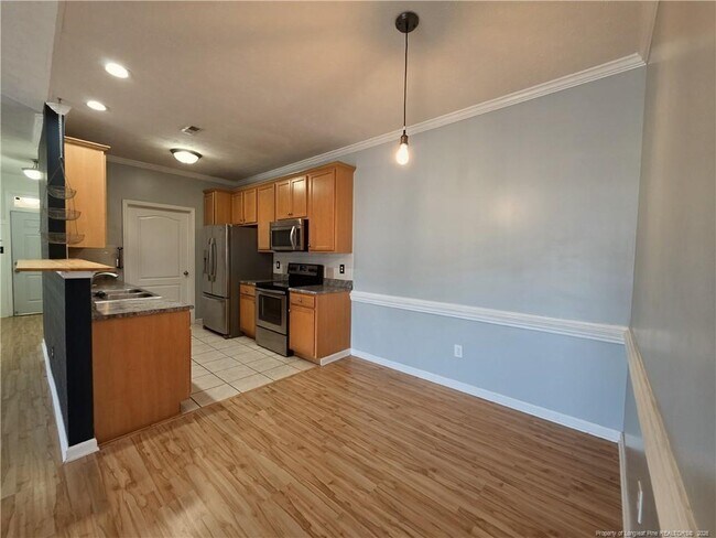 Building Photo - 1324 Kershaw Loop